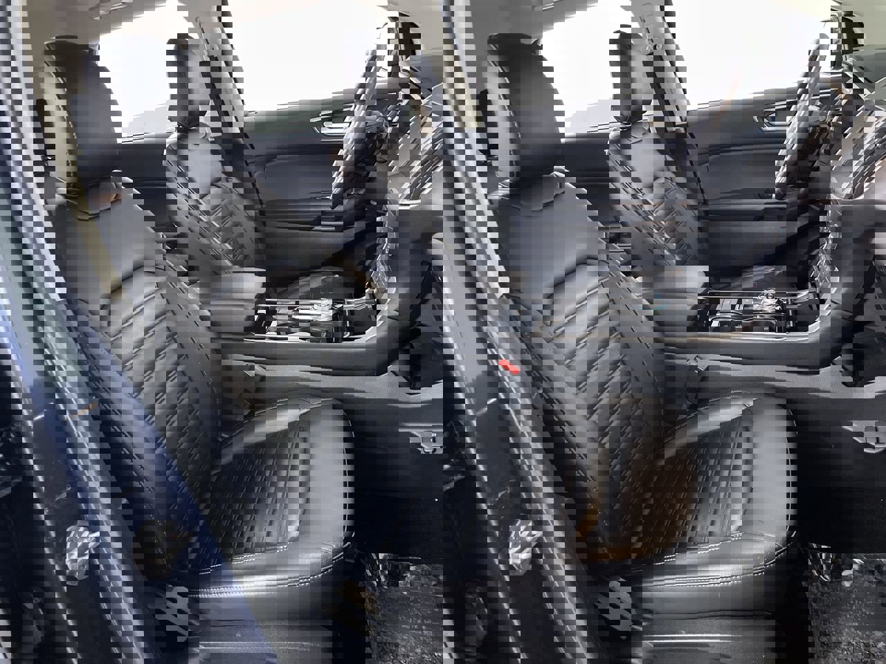 Used 2019 Ford Edge SEL w/ Equipment Group 201A image 23