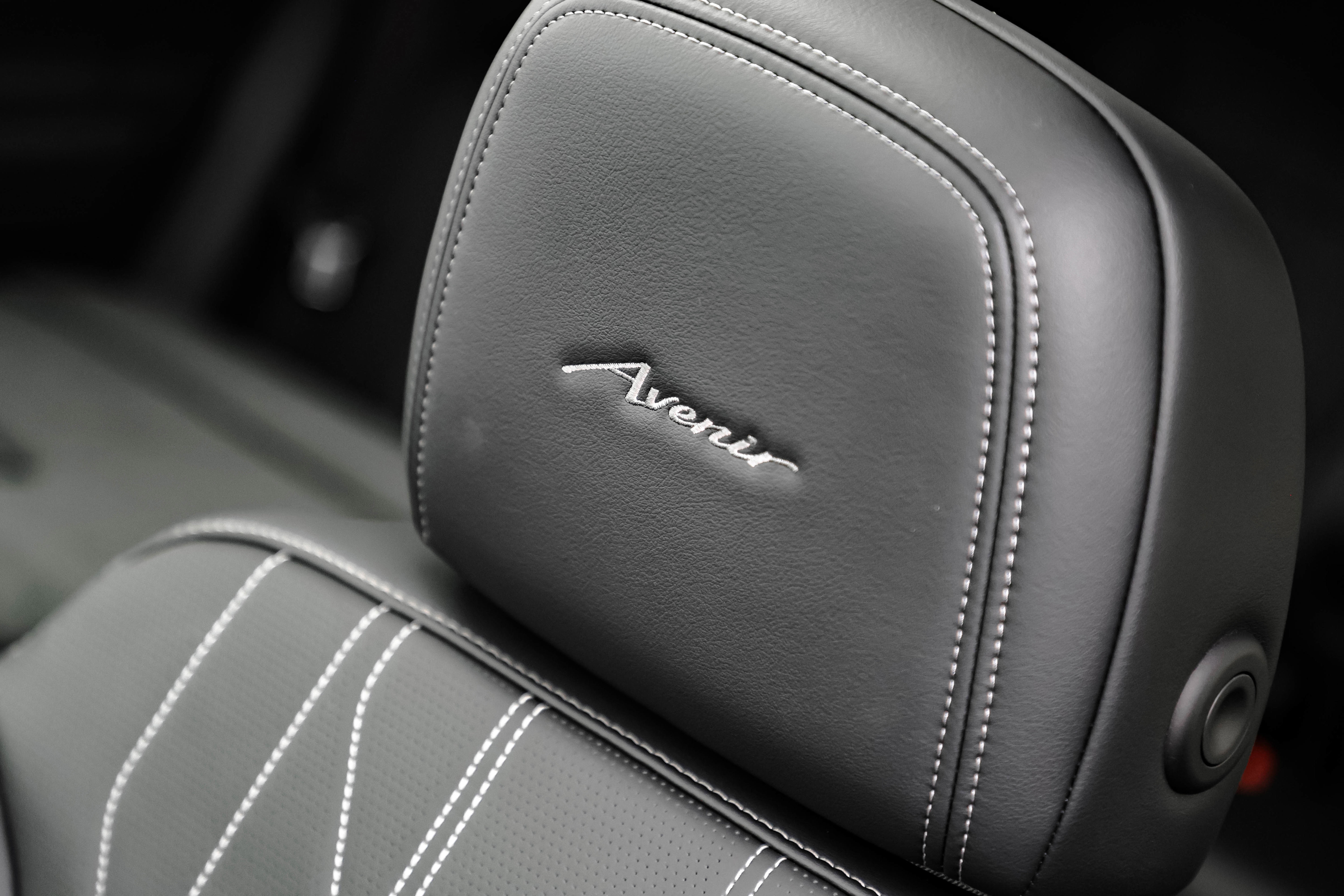 New 2025 Buick Enclave Avenir w/ Super Cruise Package image 17