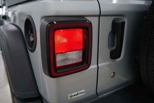 Used 2024 Jeep Wrangler Sport image 75