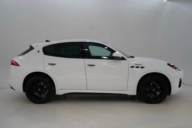 New 2025 Maserati Grecale Modena image 8