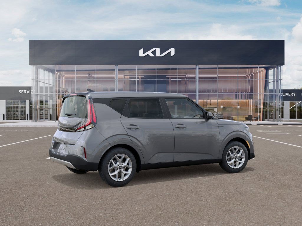 New 2025 Kia Soul LX image 7