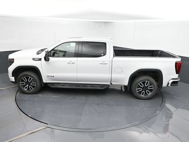 Used 2025 GMC Sierra 1500 AT4 w/ Technology Package AWD/4WD image 39