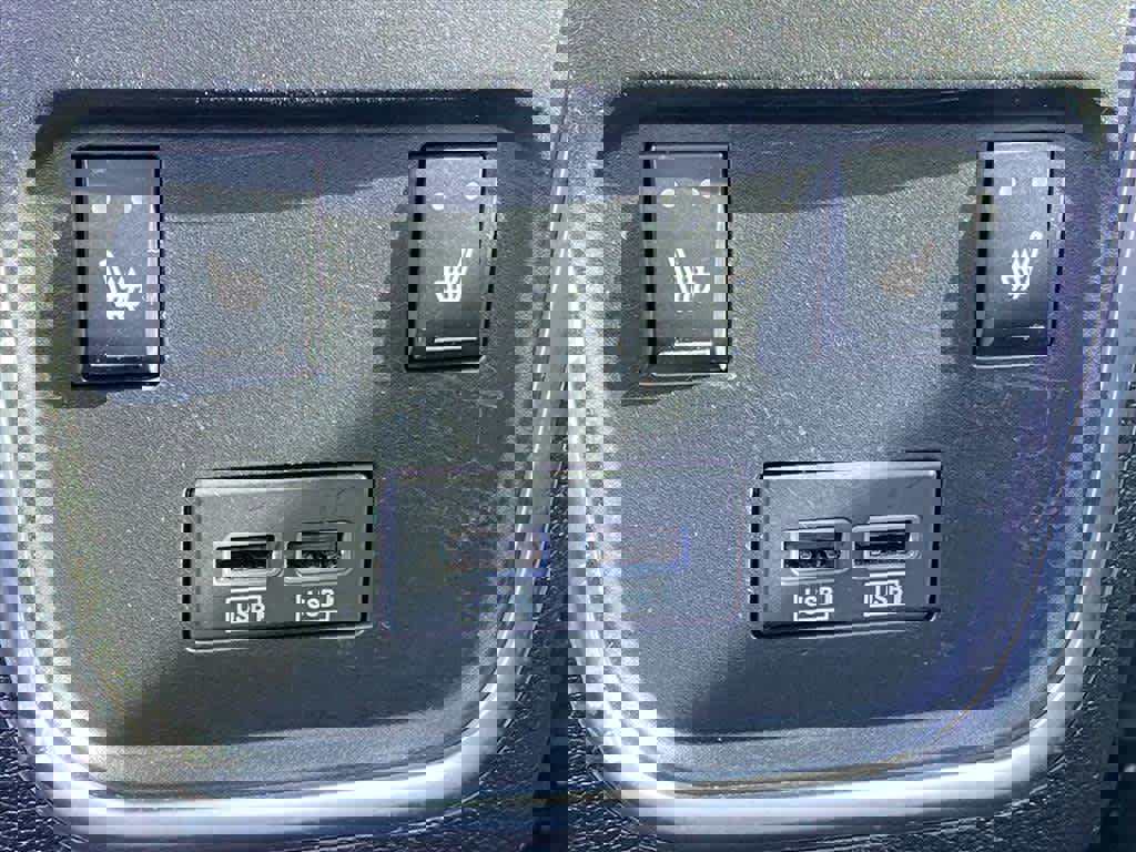 Used 2018 Dodge Charger GT image 24