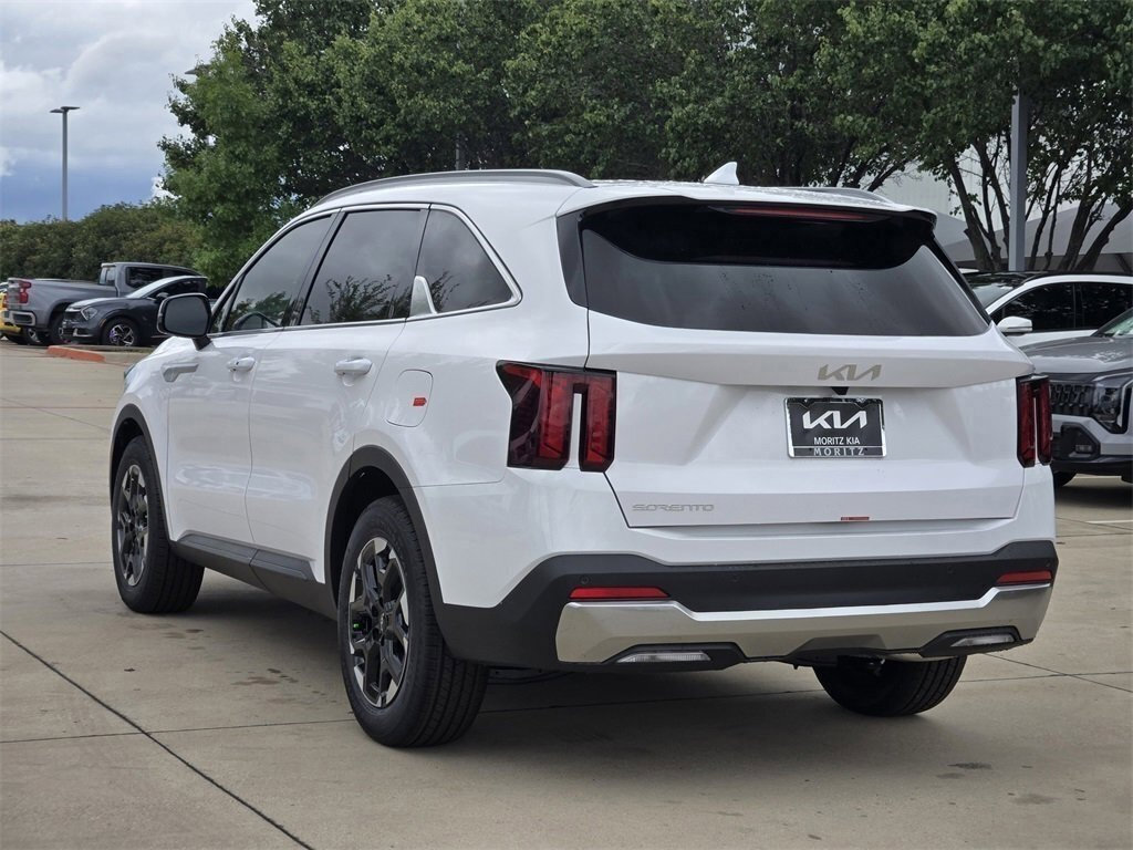 New 2026 Kia Sorento S w/ S Panoramic Sunroof Package image 3