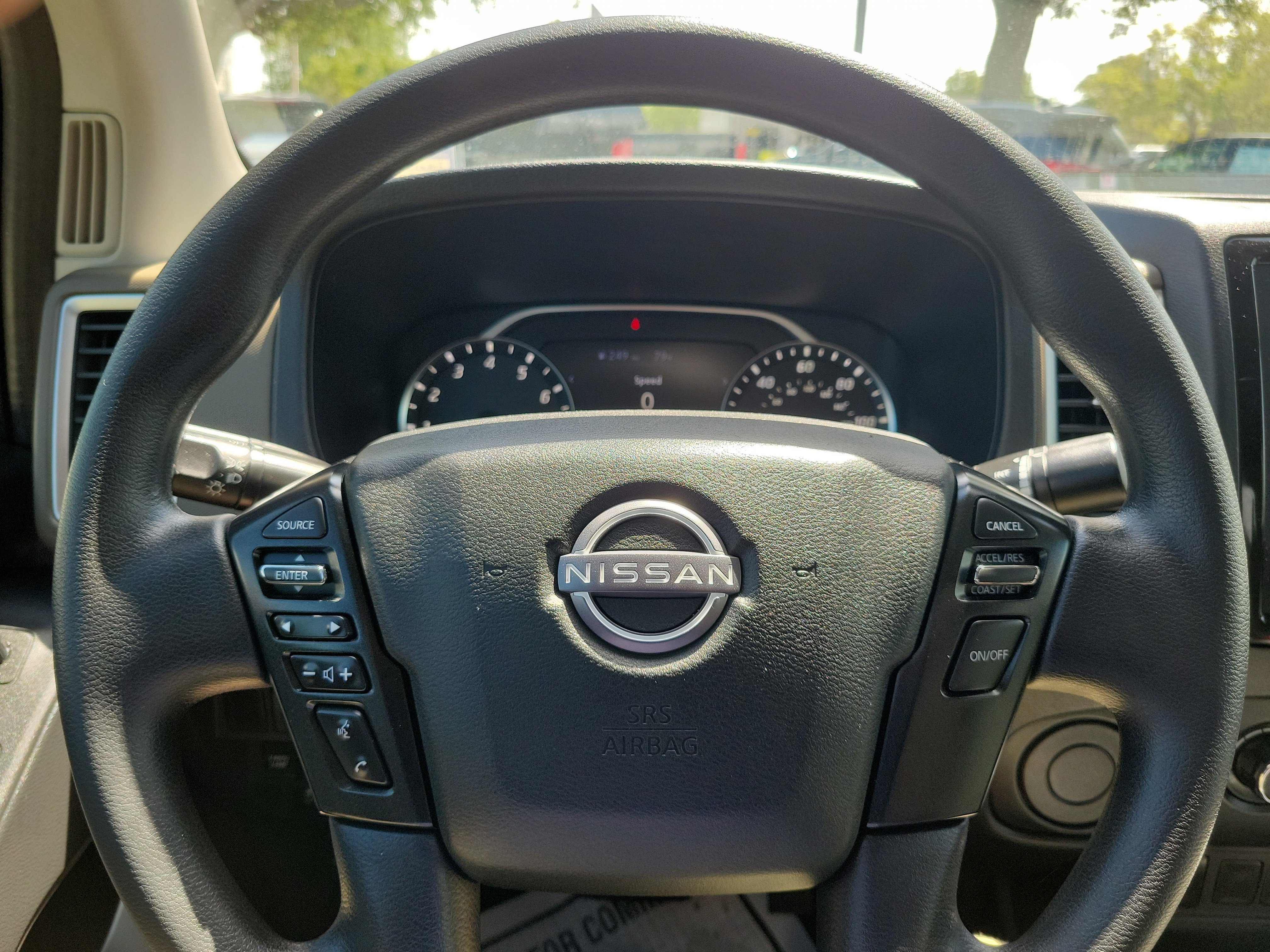 Used 2022 Nissan Frontier SV image 17