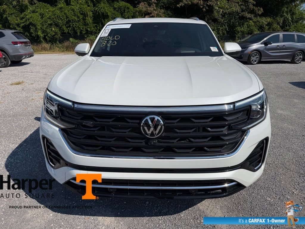 Used 2025 Volkswagen Atlas Cross Sport SEL Premium R-Line AWD/4WD image 8