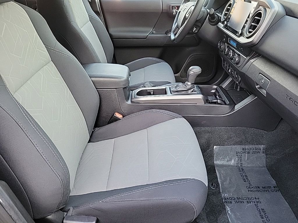 Used 2021 Toyota Tacoma TRD Off-Road image 20