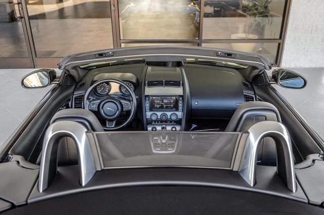 Used 2016 Jaguar F-TYPE Convertible RWD image 18