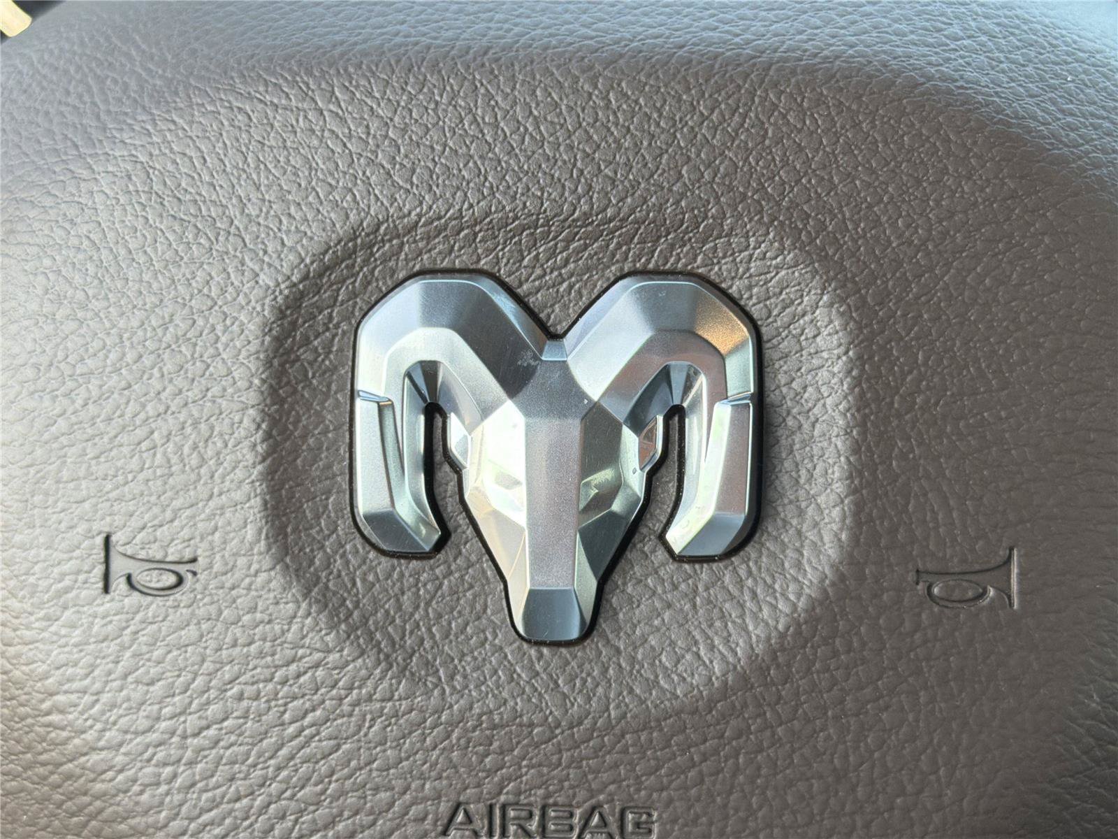 Used 2025 RAM 3500 Longhorn AWD/4WD image 25