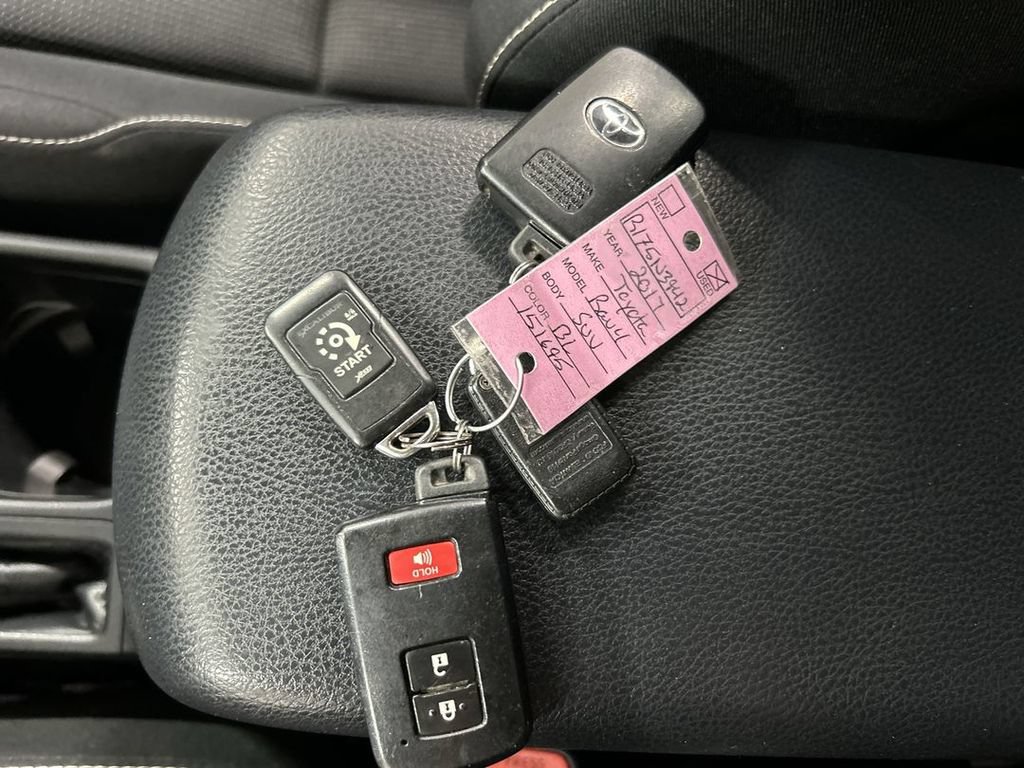 Used 2017 Toyota RAV4 XLE w/ All Weather Liner Package AWD/4WD image 12