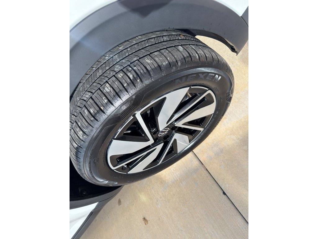 New 2026 Volkswagen Atlas SE image 19