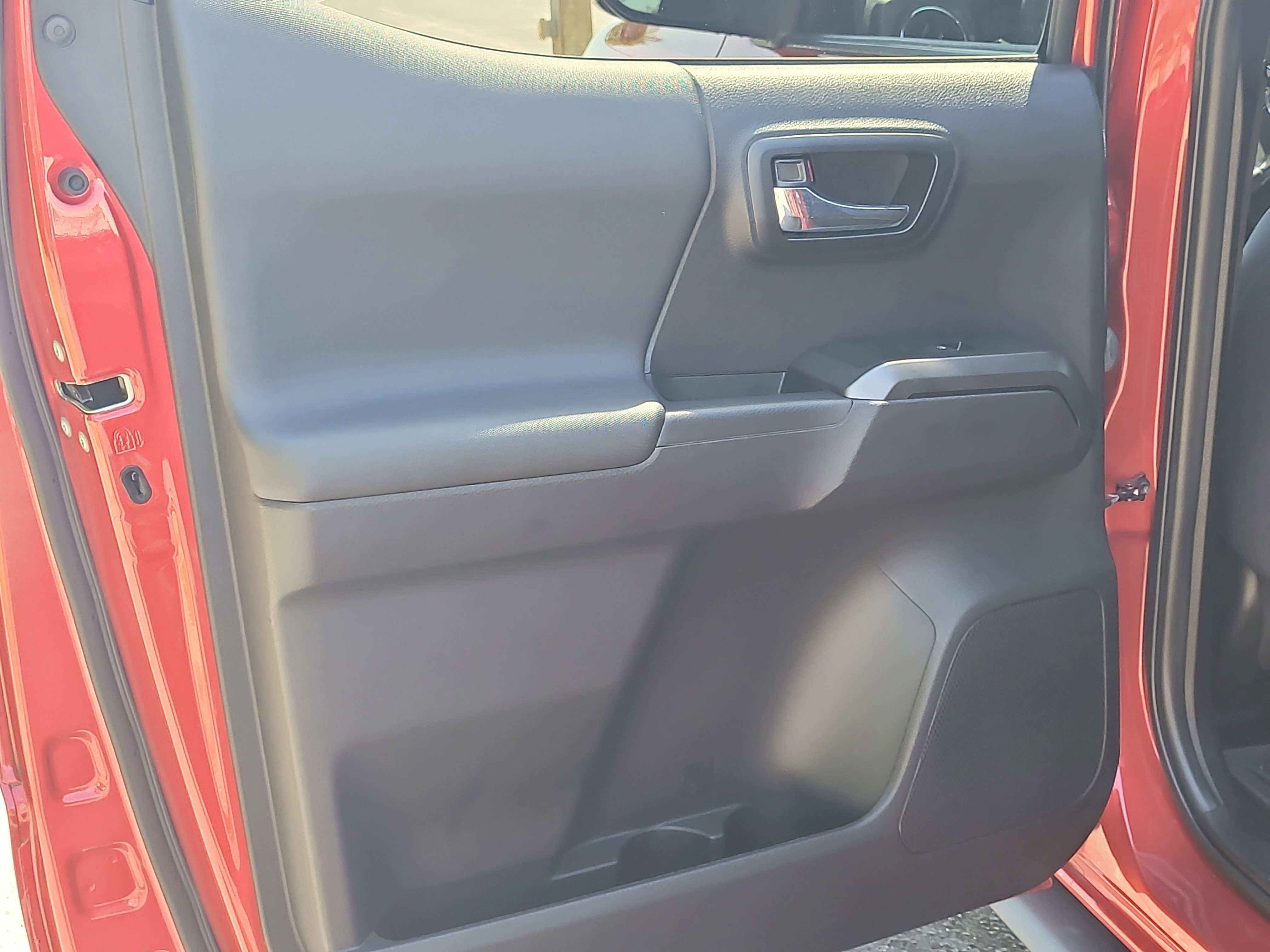 Certified 2022 Toyota Tacoma TRD Sport w/ Technology Package RWD image 12