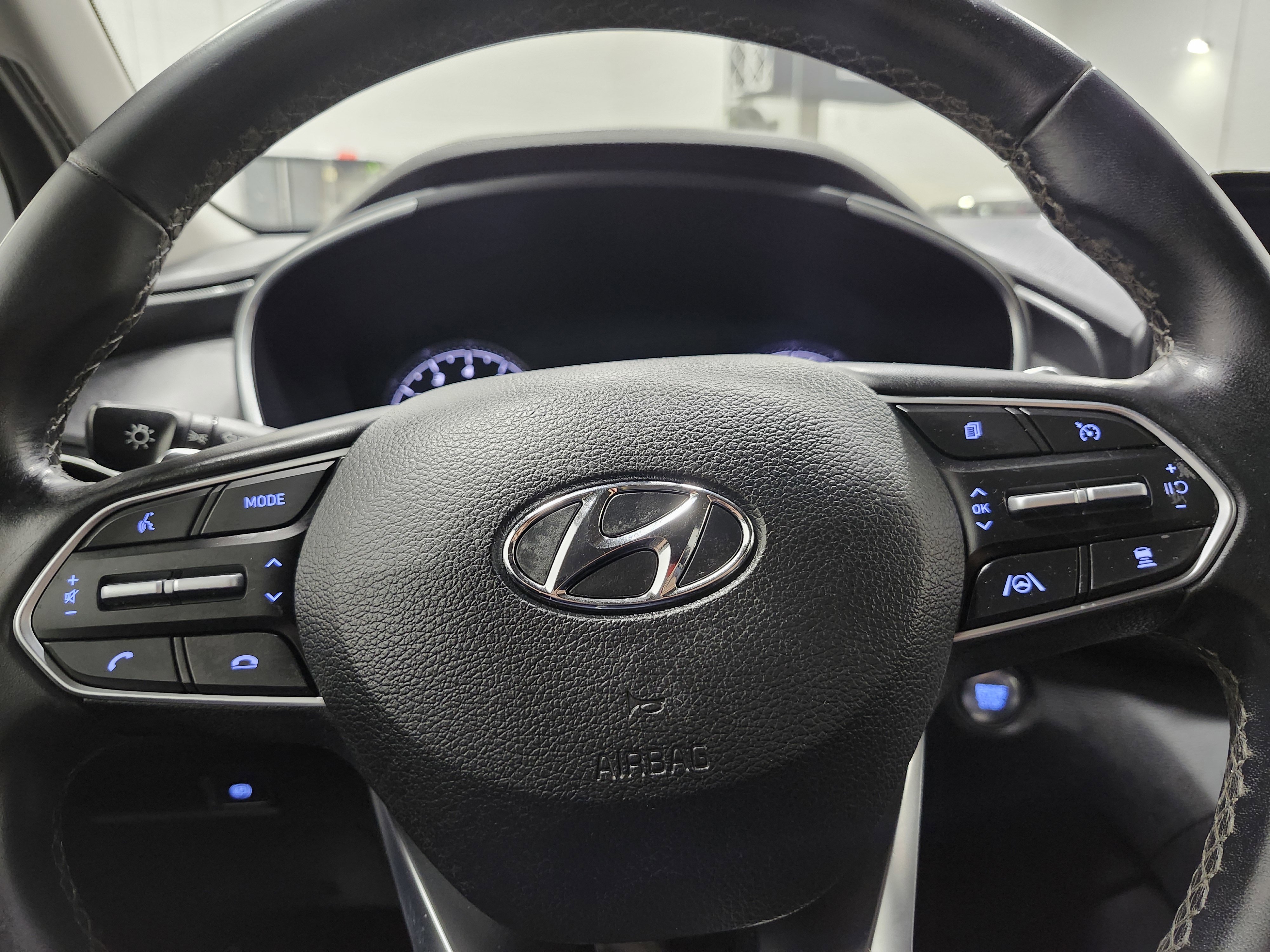 Used 2023 Hyundai Santa Fe XRT w/ Cargo Package image 31