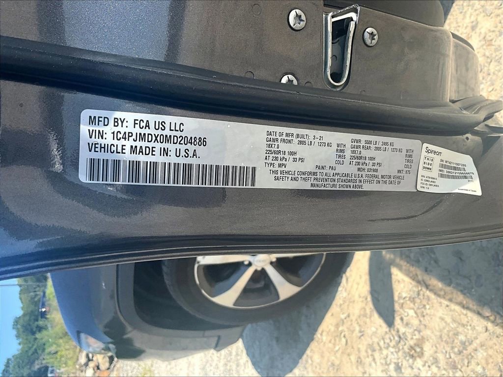 Used 2021 Jeep Cherokee Limited image 27