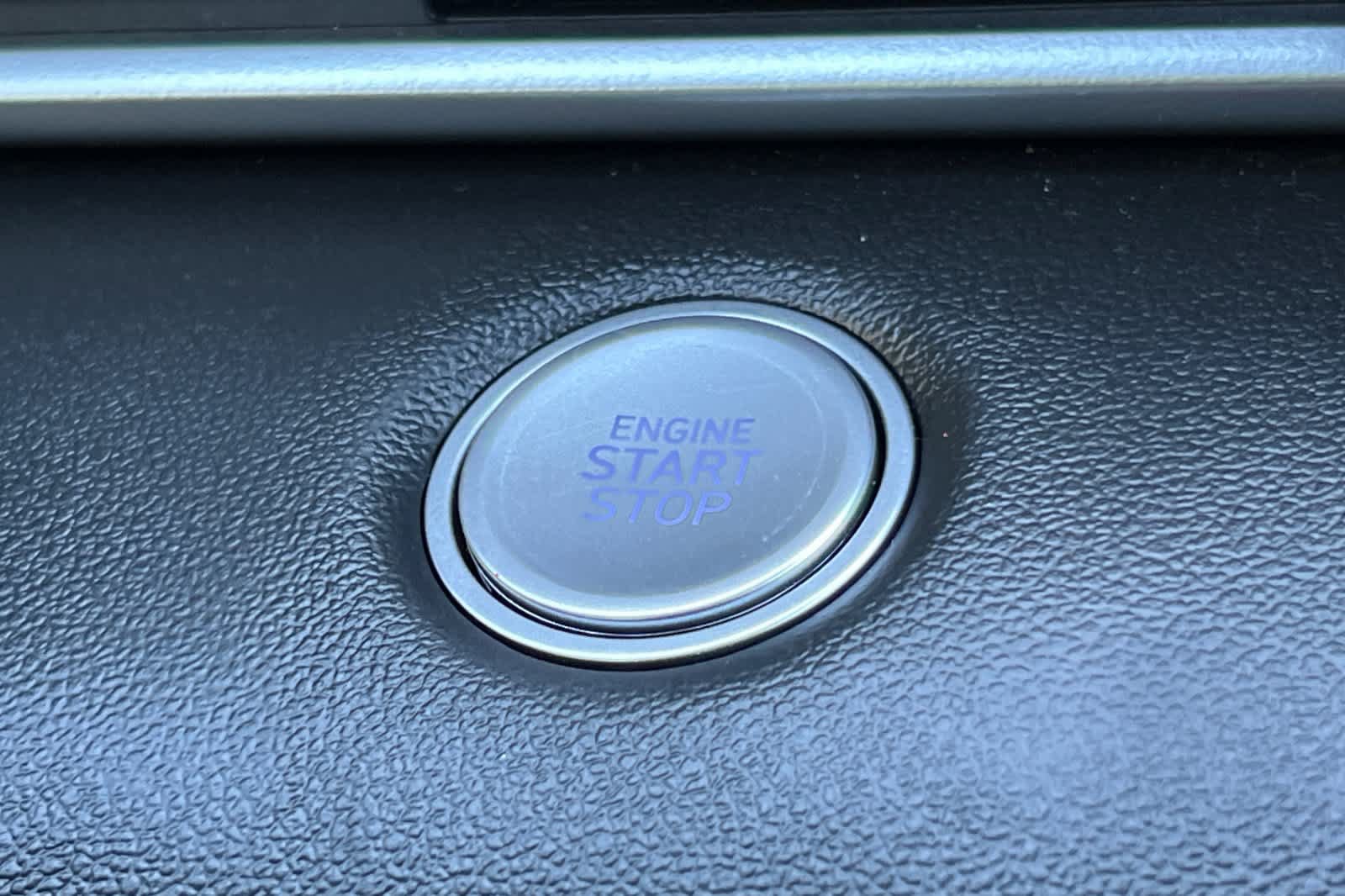 Used 2026 Hyundai Elantra Hybrid FWD image 22