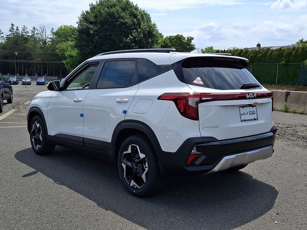 New 2026 Kia Seltos S FWD image 3