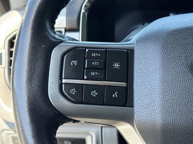 Used 2022 Ford F150 Lightning XLT image 40