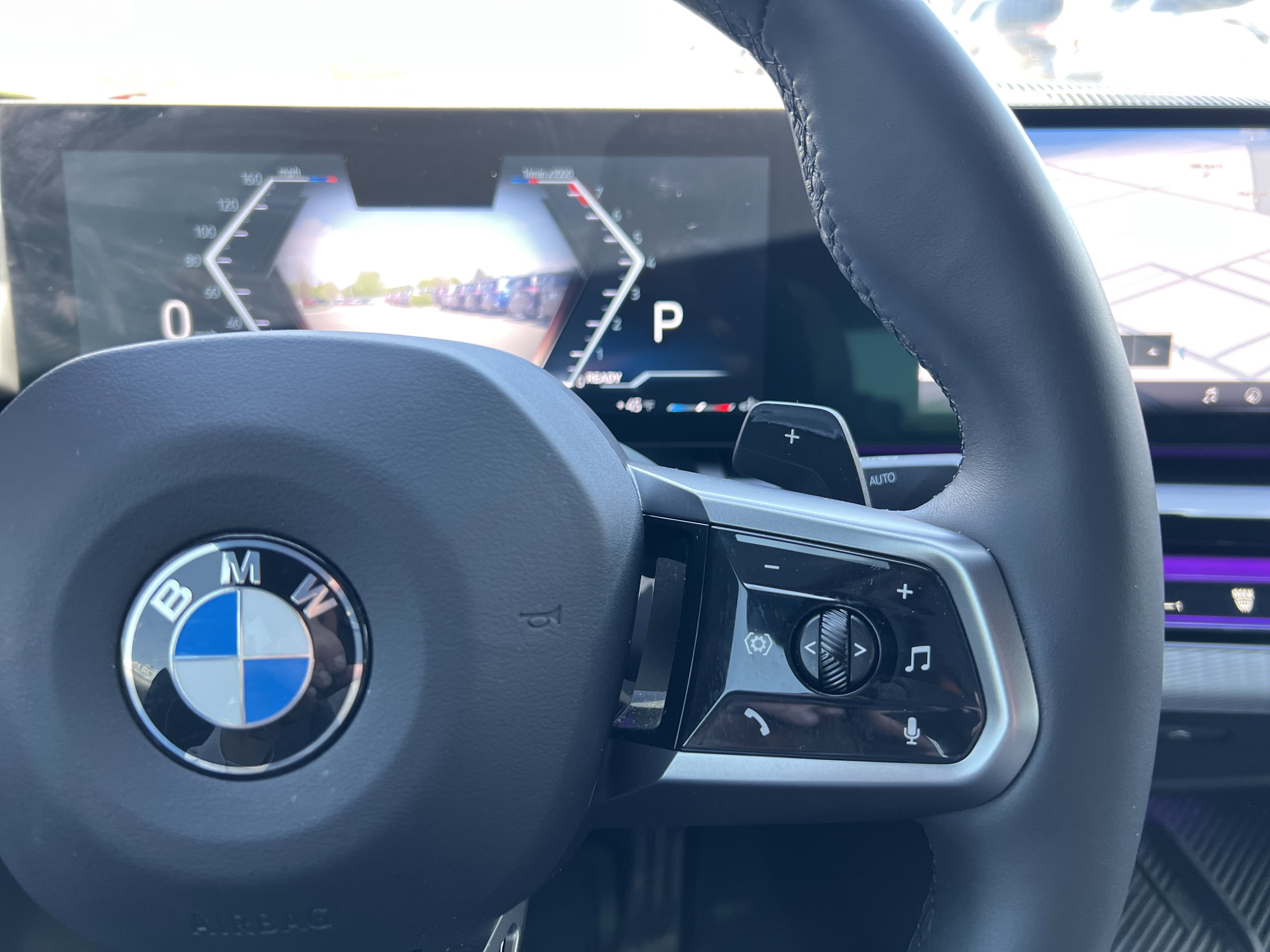Used 2024 BMW 540i xDrive w/ Premium Package AWD/4WD image 31