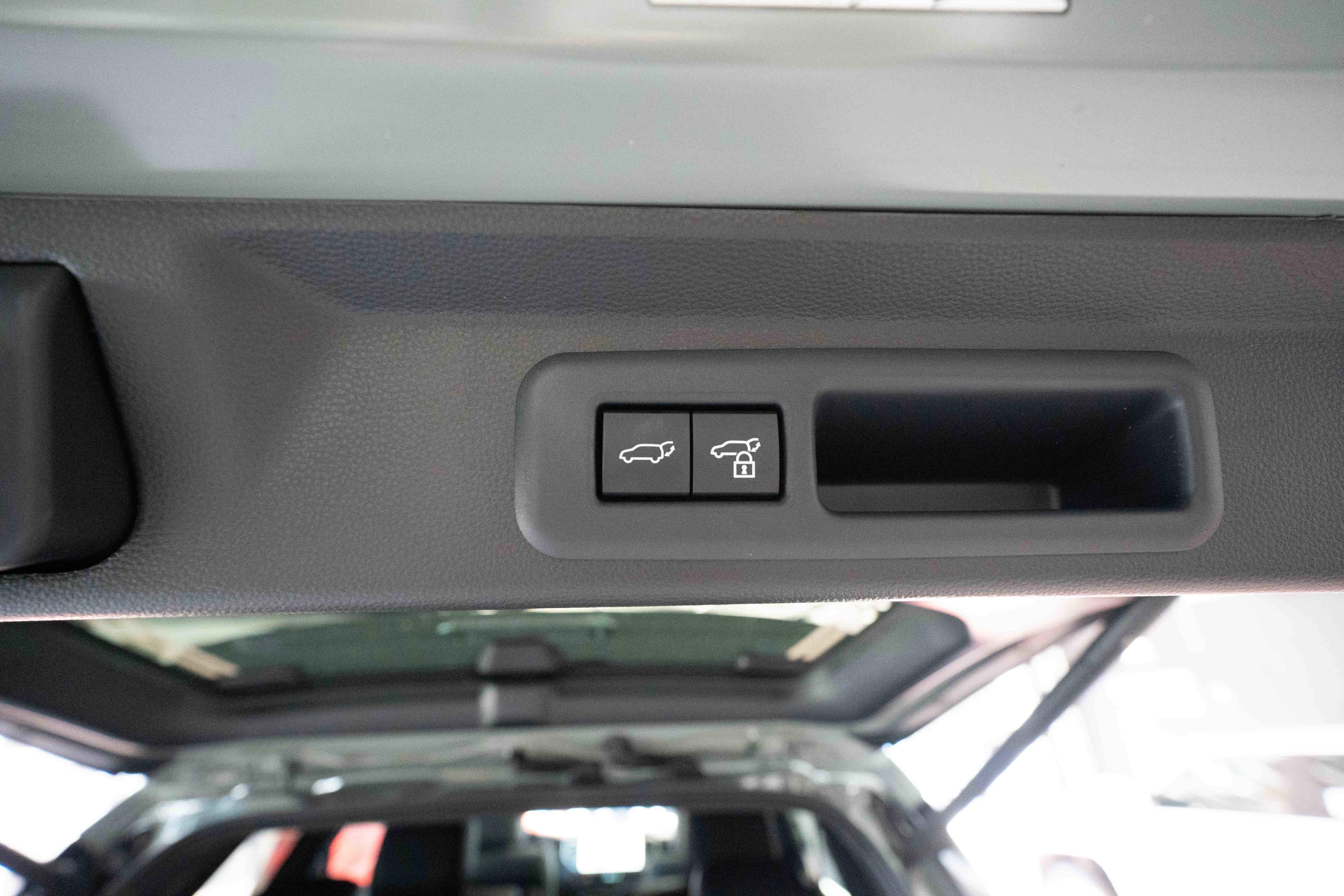 New 2026 Toyota Sequoia Platinum image 29