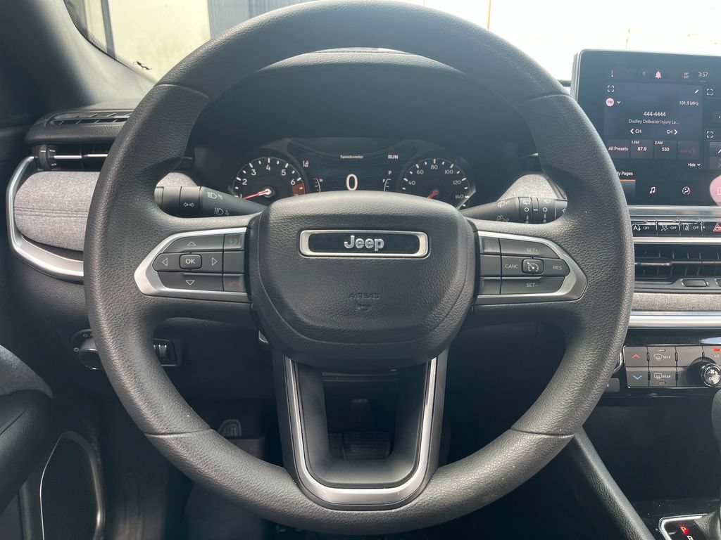 Used 2023 Jeep Compass Sport AWD/4WD image 14
