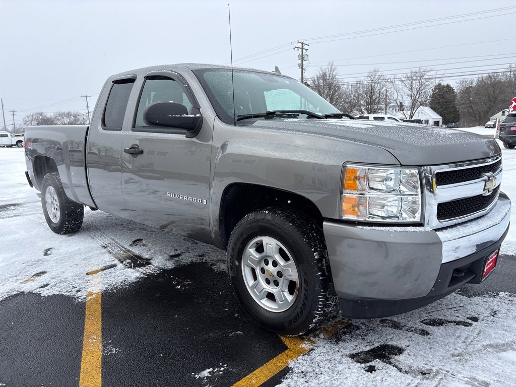 Used 2008 Chevrolet Silverado 1500 LT w/ Power Pack Plus image 4
