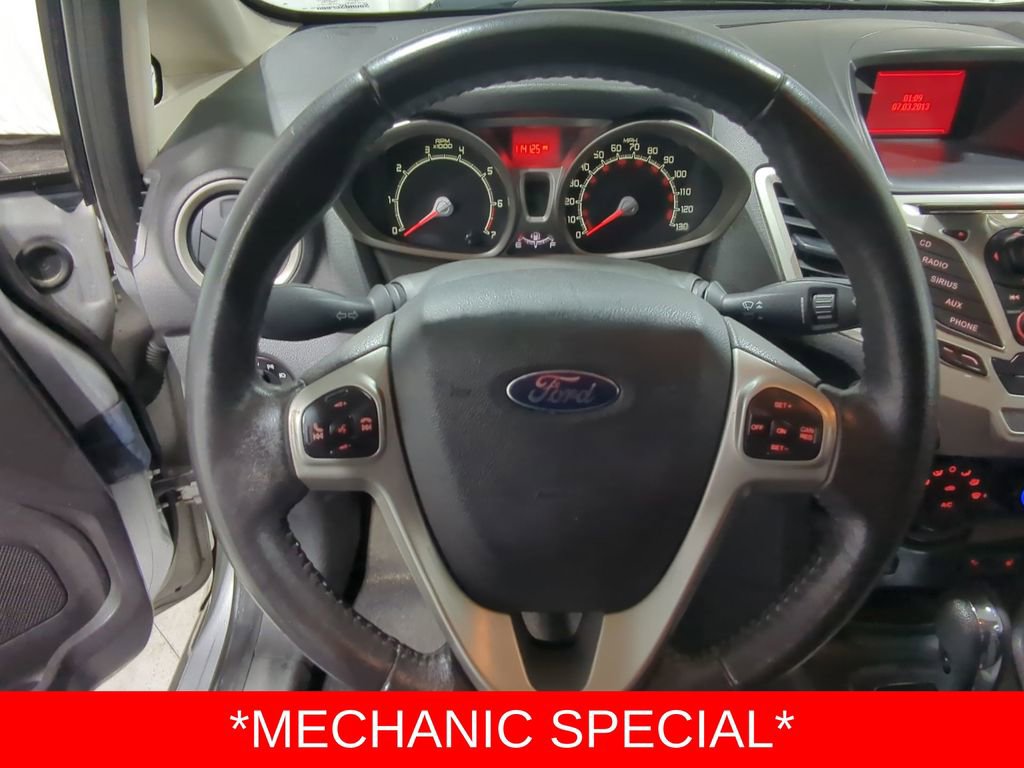 Used 2013 Ford Fiesta SE image 30