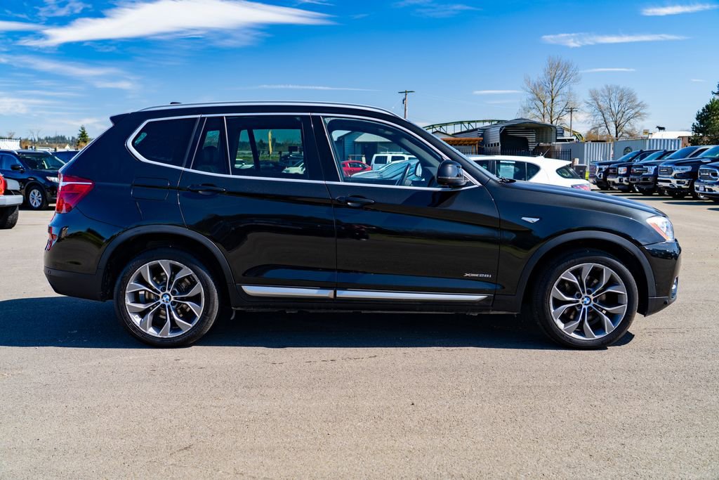 Used 2015 BMW X3 xDrive28i image 7