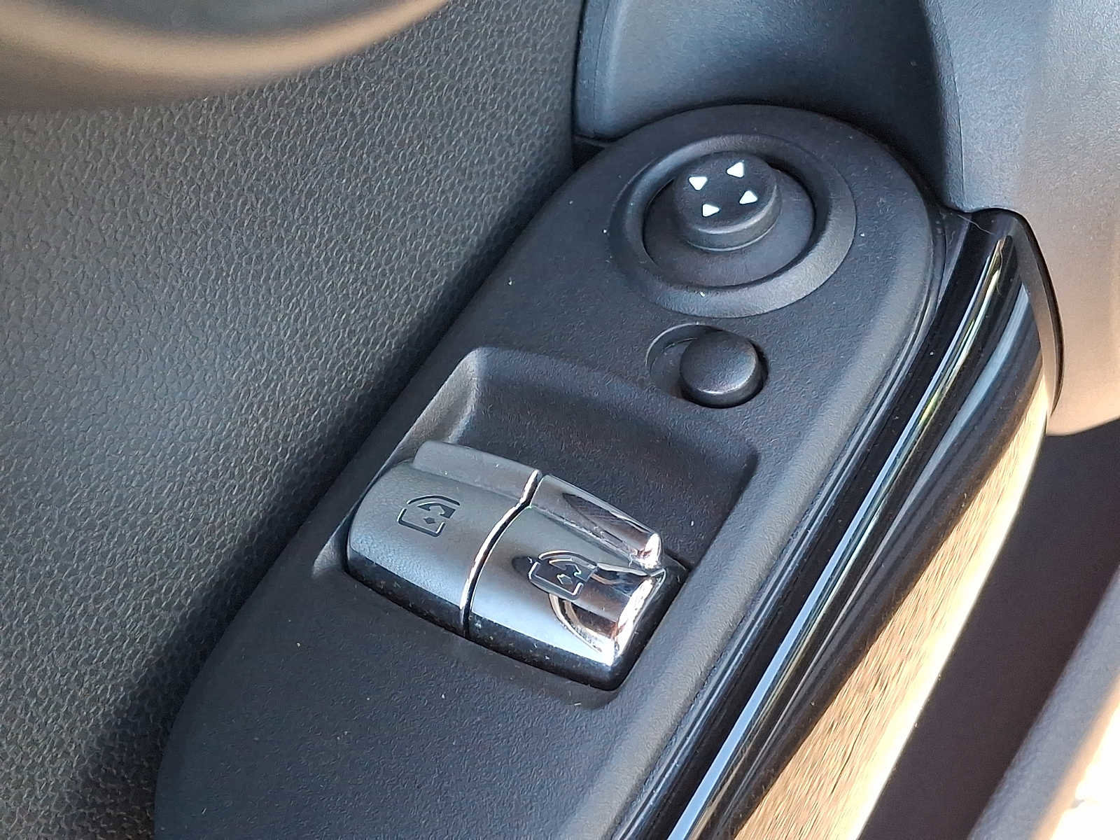 Certified 2023 MINI Cooper S FWD image 24