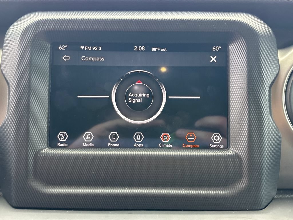 Used 2018 Jeep Wrangler Unlimited Sport S AWD/4WD image 25