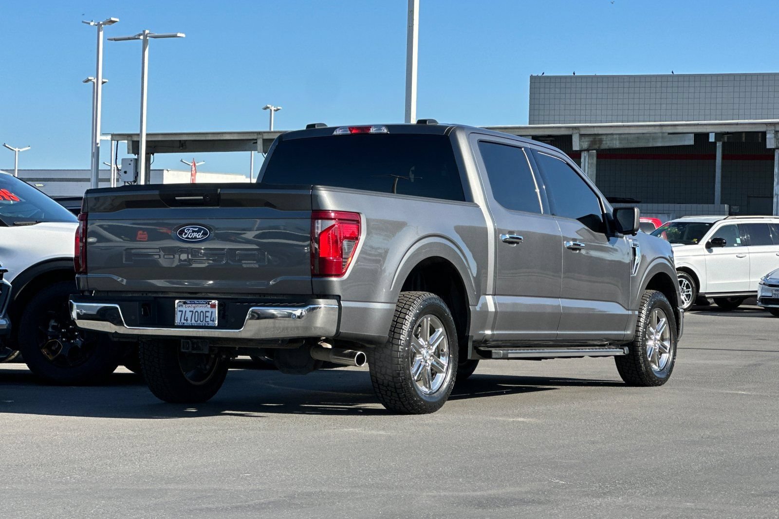 Used 2024 Ford F150 XLT RWD image 4