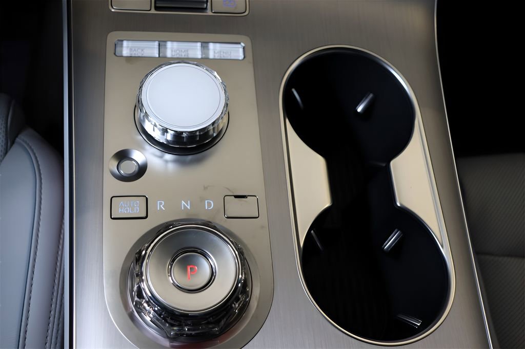 New 2026 Genesis GV70 2.5T Advanced image 23