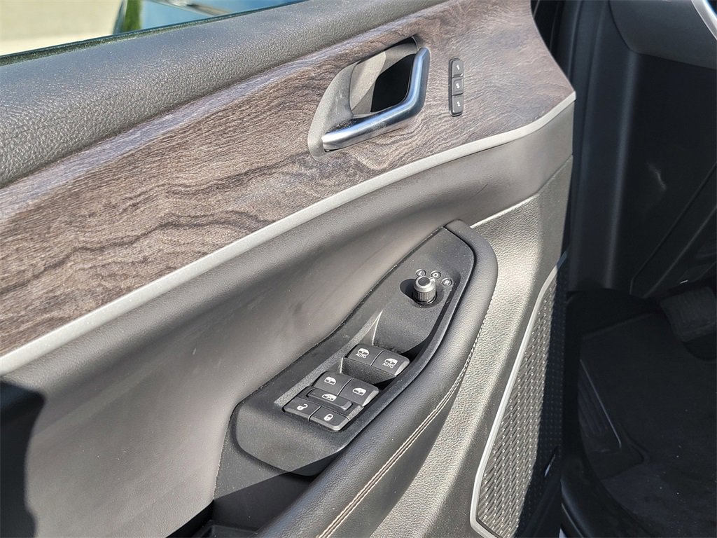 Used 2022 Jeep Grand Cherokee Limited 4xe image 14