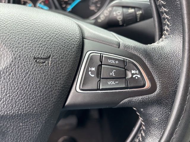 Used 2019 Ford Escape SEL image 19