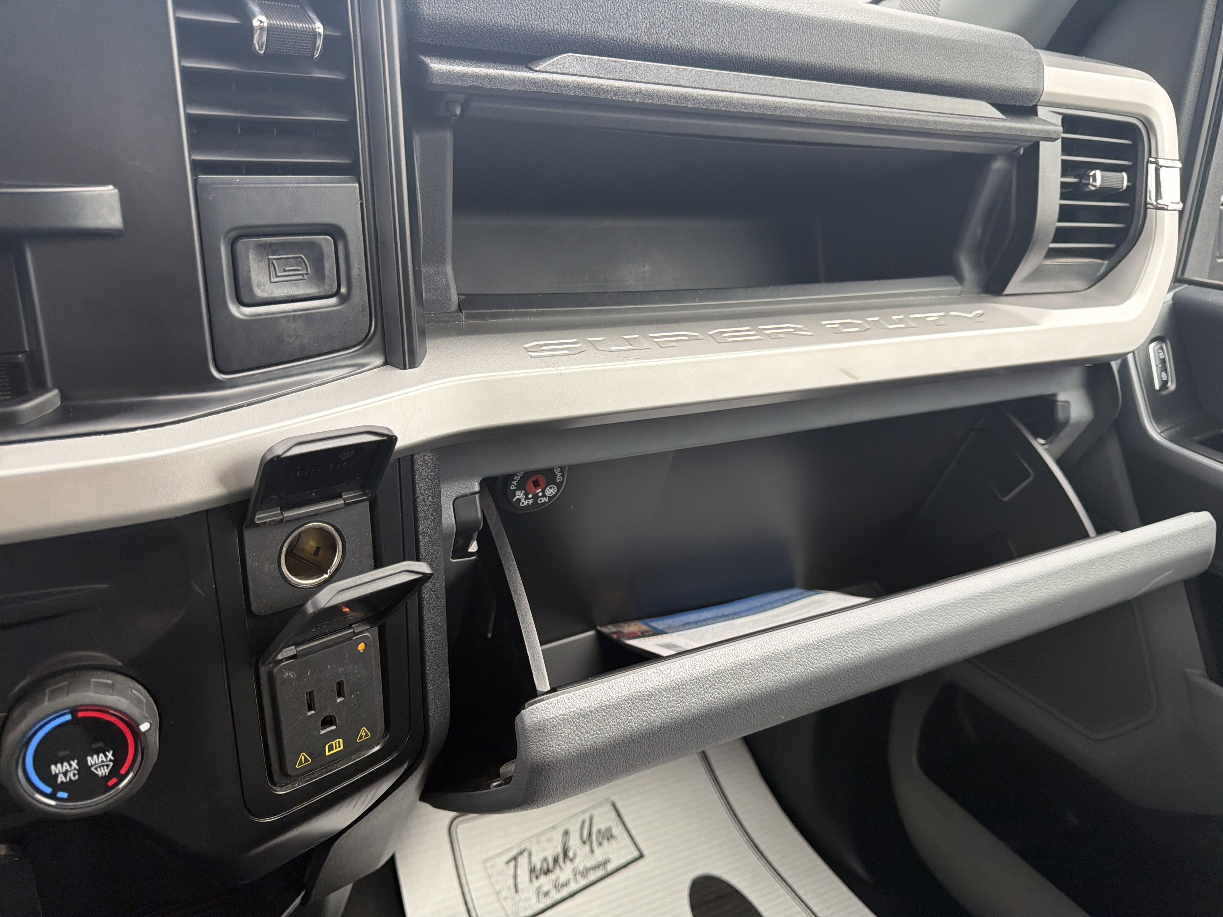 Used 2025 Ford F250 XLT image 27