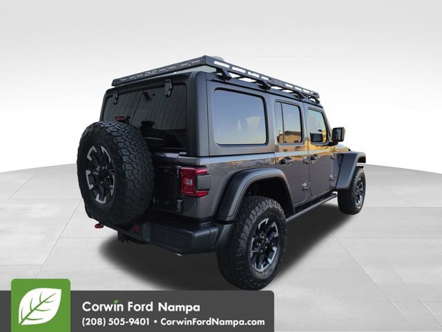 Used 2024 Jeep Wrangler Unlimited Rubicon AWD/4WD image 3