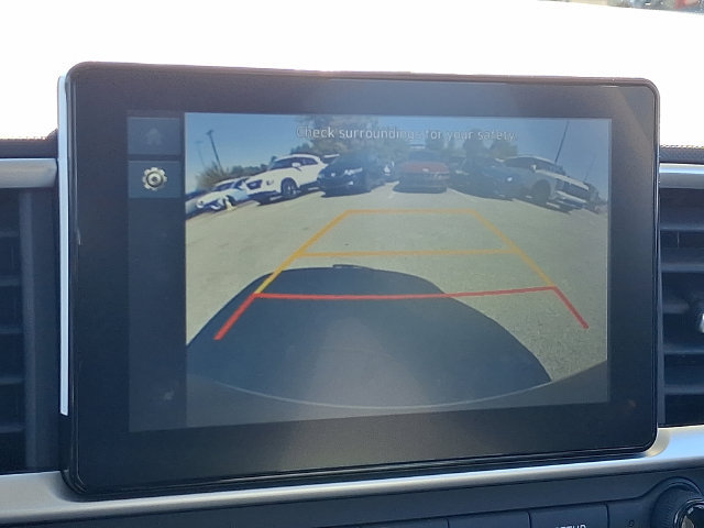 Certified 2026 Hyundai Venue SEL FWD image 17