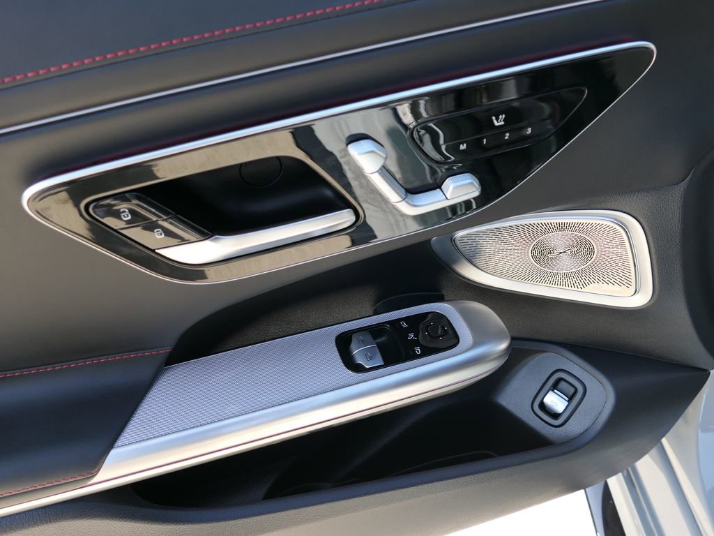 Used 2025 Mercedes-Benz CLE 53 AMG 4MATIC Coupe image 12