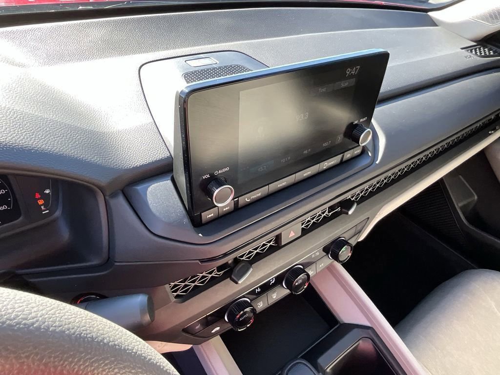 Used 2023 Honda Accord EX image 45