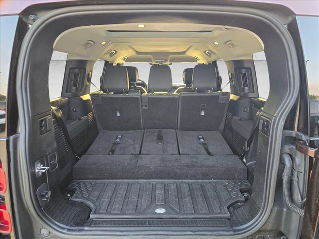 Certified 2023 Land Rover Defender 130 First Edition AWD/4WD image 6