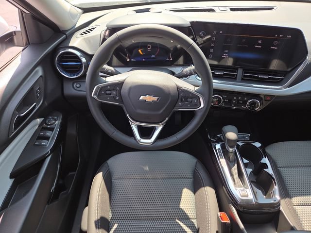 New 2026 Chevrolet Trax LT w/ LT Convenience Package FWD image 20