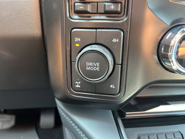 New 2026 Ford F350 Platinum AWD/4WD image 16
