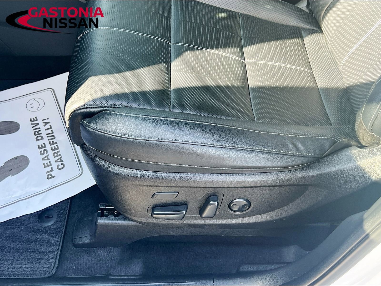 Used 2022 Kia Telluride SX w/ Towing Package image 26