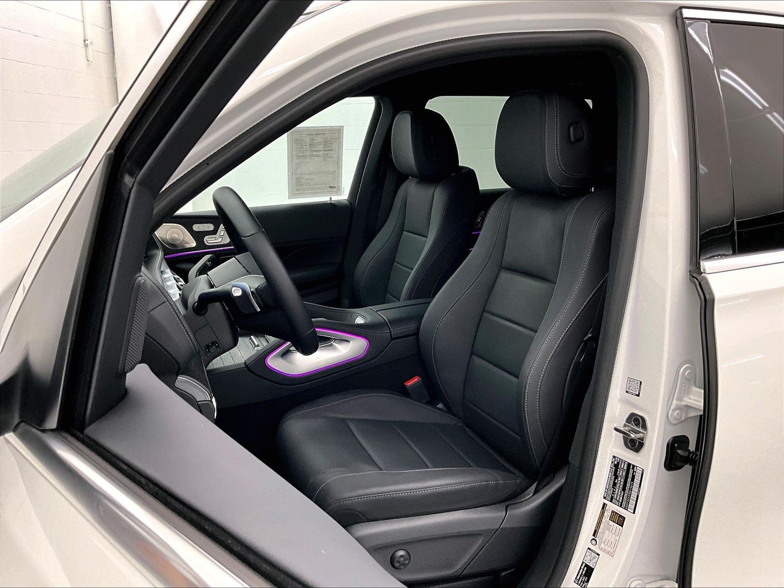 Used 2026 Mercedes-Benz GLS 450 4MATIC image 16