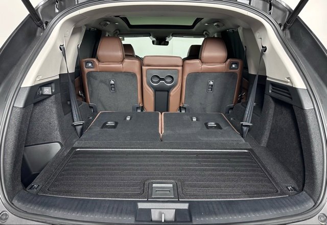 Certified 2024 Acura MDX SH-AWD w/ Technology Package image 29