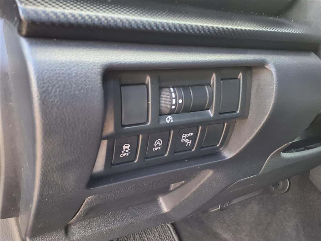 Used 2021 Subaru Crosstrek 2.0i Premium w/ Moonroof Package image 8