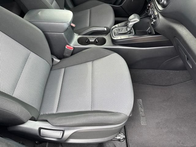 Used 2025 Kia Soul FWD image 10