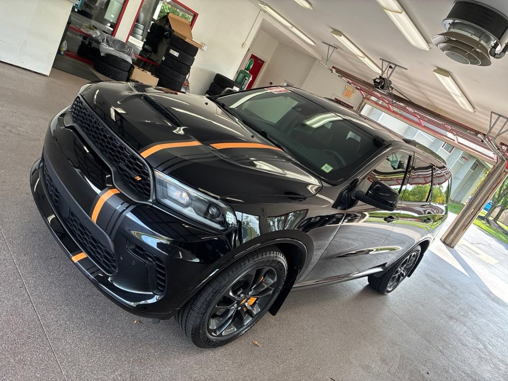 Certified 2023 Dodge Durango R/T w/ Hemi Orange Plus Package AWD/4WD image 6