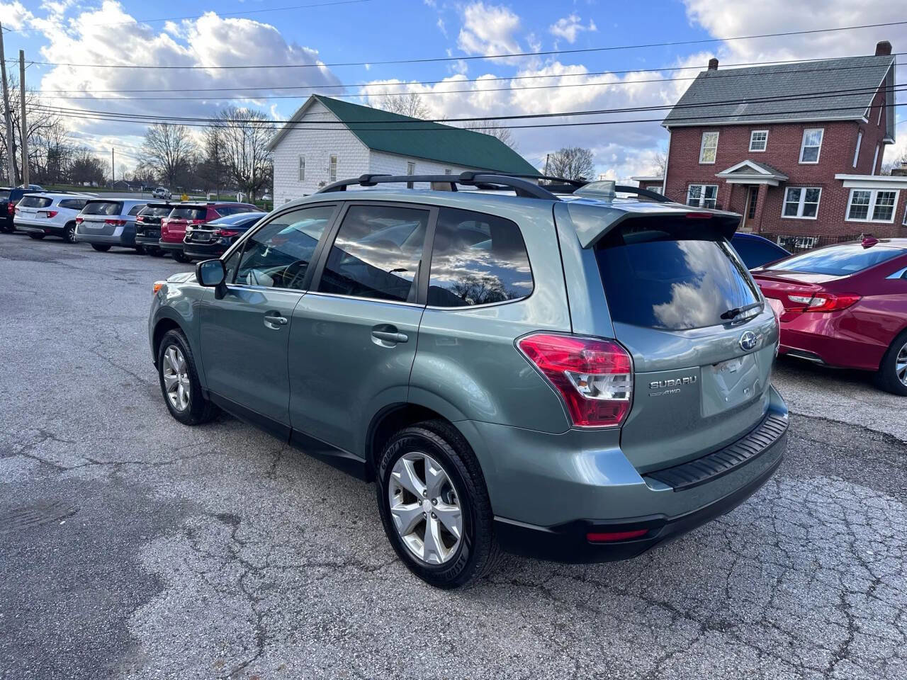 Used 2016 Subaru Forester 2.5i Limited image 8