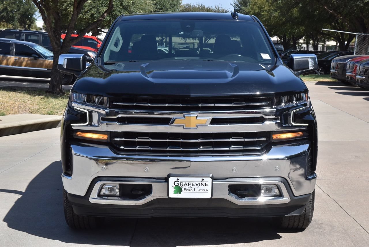 Used 2022 Chevrolet Silverado 1500 LTZ w/ Safety Package II AWD/4WD image 3