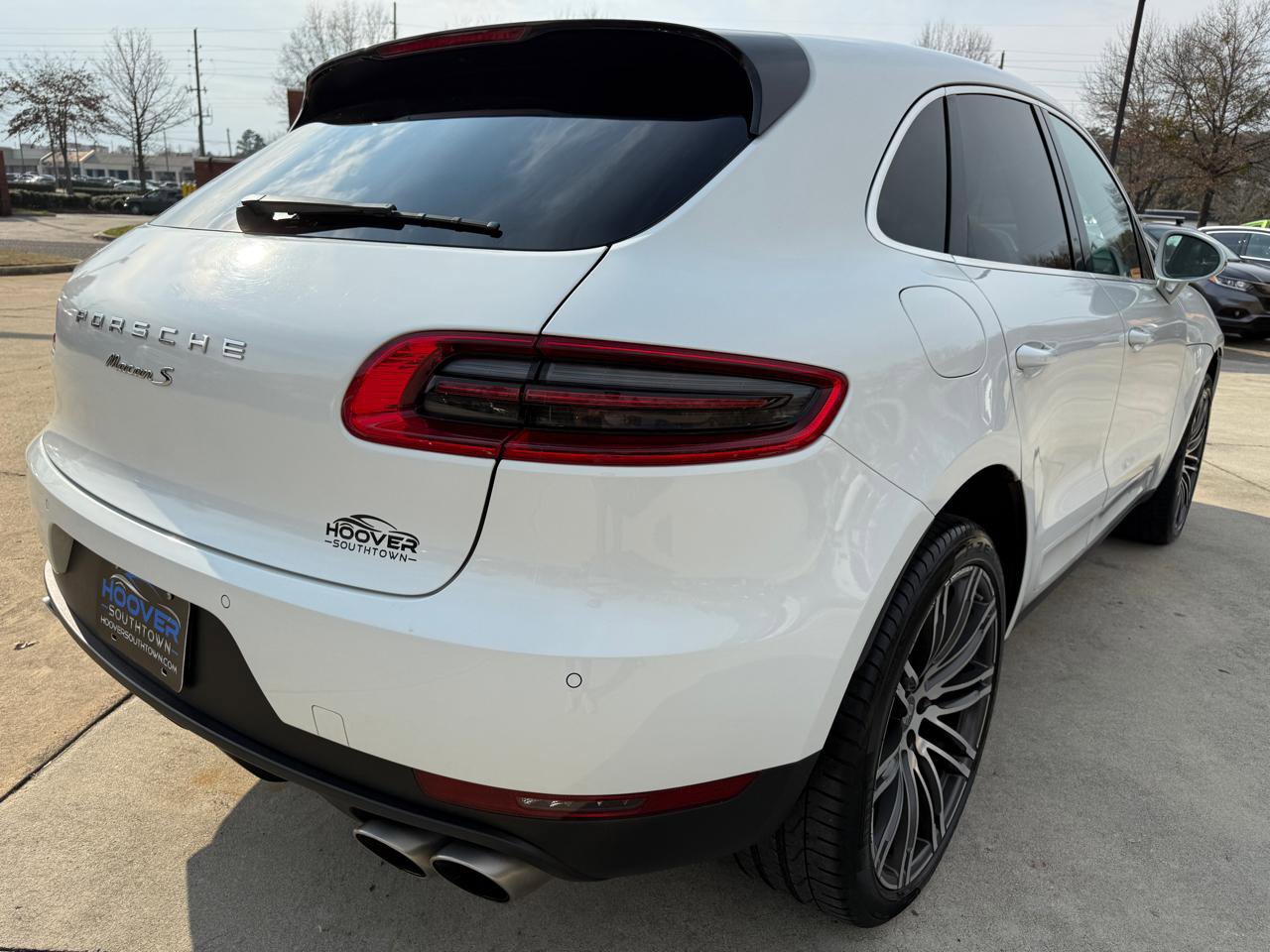 Used 2017 Porsche Macan S image 5